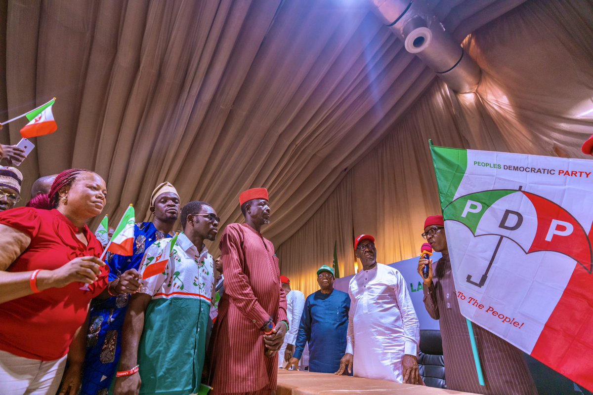 IAOkowa's tweet image. As we continue to build a stronger coalition that can help us to #RecoverNigeria, this afternoon, it was a pleasure to receive the entire political structure of the African Democratic Congress (ADC) in the Lagos State faction into the @OfficialPDPNig.