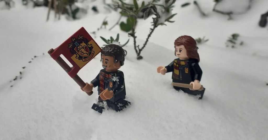 On the way to the Quidditch match!
-
#snow #harrypotter #lego #rebuildtheworld #buildtogive #tfol #minifigure #minifigurephotography #legocommunity #toypic #toypic_community #legoartist #brick #toyslagram_lego #afol #legocreator #legobuilder #toys #instagram #photography #pi…