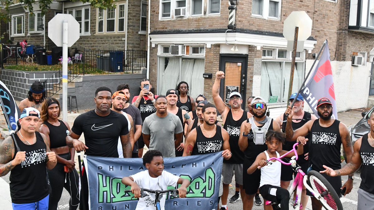 BMR_PHL's tweet photo. Last night we lost our brother Chris Fitzgerald who was a Temple University Police Officer. Chris was also one the founding members of the Philadelphia Hood 2 Hood Run Series. Which is a collab between BMR PHL &amp; Swagga House Run Club focused on Stopping Gun Violence citywide 🕊️ https://t.co/oJUKCKpwts