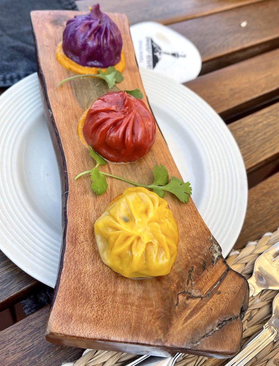 jyotirgamoy's tweet photo. who would like to try these delicious 🥟 momos for #lunch?
…
 #momos #stuffeddumplings #nepalimomo #tasteofnepalcookbook #foodsandflavorsfromnepal https://t.co/POk4fFhY2q