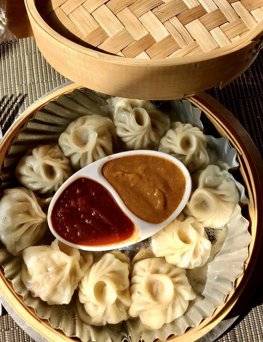 jyotirgamoy's tweet photo. who would like to try these delicious 🥟 momos for #lunch?
…
 #momos #stuffeddumplings #nepalimomo #tasteofnepalcookbook #foodsandflavorsfromnepal https://t.co/POk4fFhY2q
