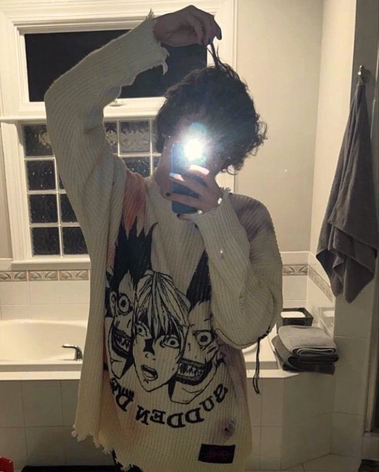 :¨·.·¨:
 `·.  mirror selfies ftw
    - #honktwtselfieday  ˚ʚ♡ɞ˚
    - rts get a kiss 🤭