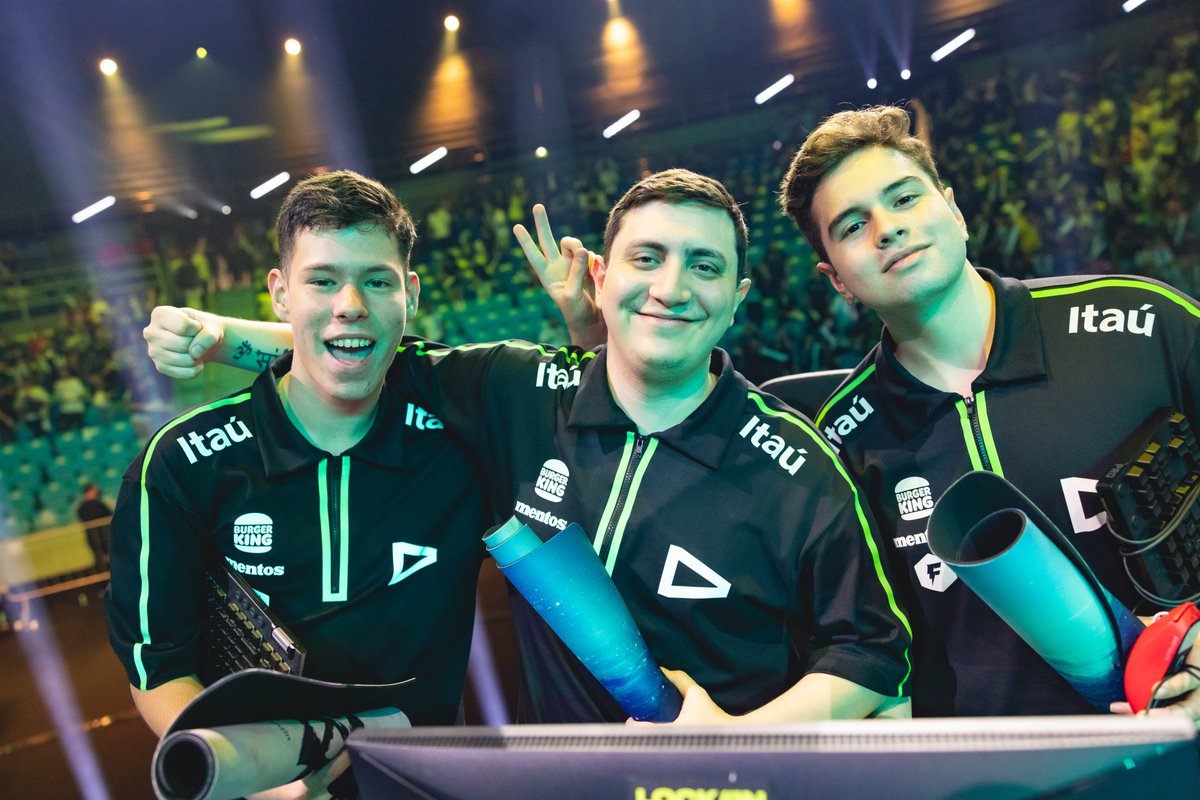 vaLLLorant's tweet image. MEU DEUS, POR QUE ELE NÃO ACERTA TIRO???????

Conseguimos o 1x0 na série contra a NRG e não vi você mandando o #LOUDWIN até agora!!! Bora lá atrás do 2x0.