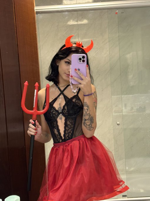 Diabinha https://t.co/DggDVzapid