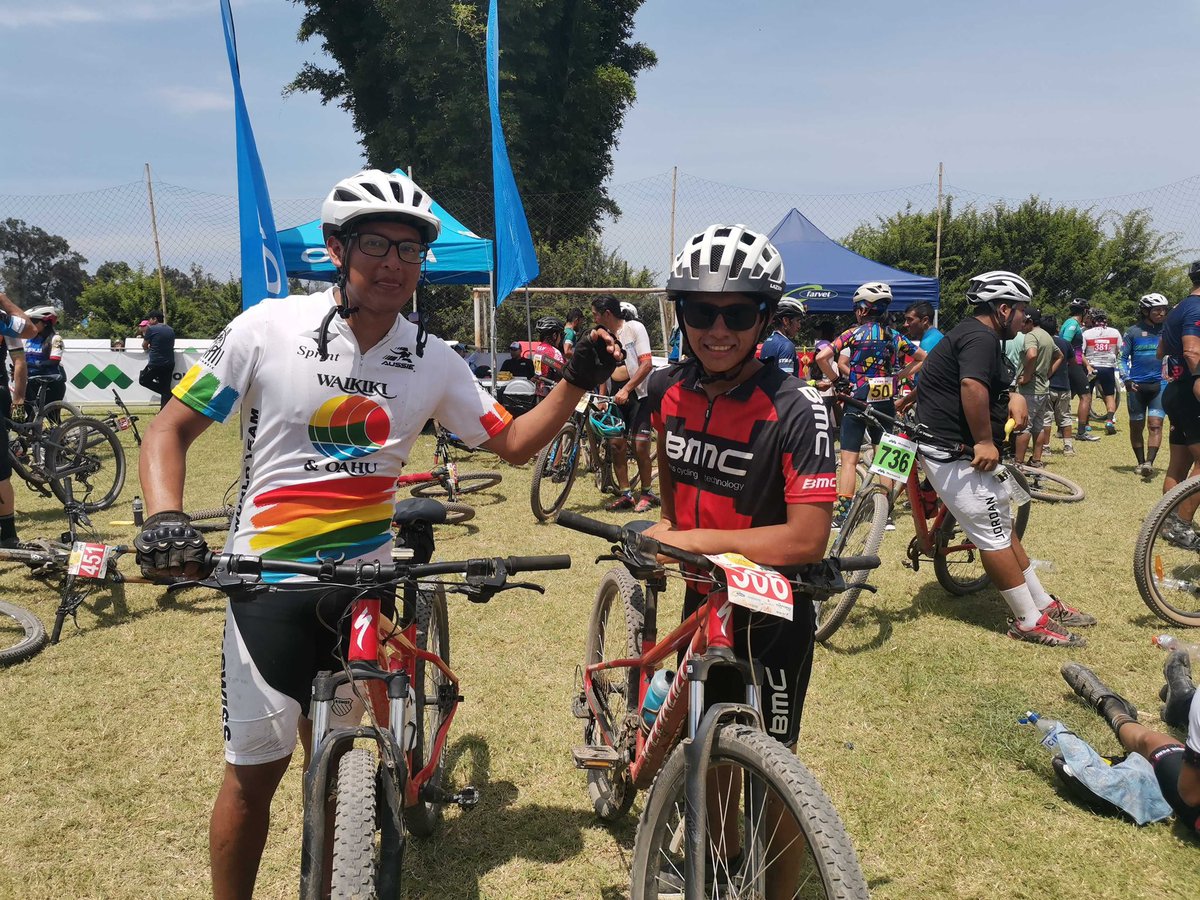 First race of the season for the #Girasolessanos #cycling team - a huge thanks to the many people who made this possible <a href="/WestEndBikesPDX/">West End Bikes PDX</a> <a href="/ORattorney/">Michael A. Colbach 🌻</a>