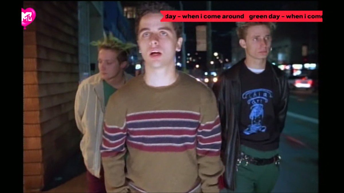 manucarrera_m's tweet photo. AAAAAAAAAAA!!!!
ME PIERDEN!!!!!!
A SALTAR CON ESTE TEMAZO!!!!!
@MTVLA #MTVPlaylist #MTVClassics @GreenDay #GreenDay @FernandoMars https://t.co/f86opWFtUg