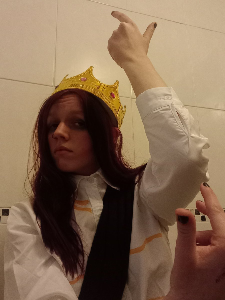 RomanSa31208371's tweet photo. It's been a while! But I finally motivated myself to cosplay again as Roman Sanders but as darkside @ThomasSanders #sandersides #romansanders #tssides #thomassandsrs https://t.co/edHRXnbfln