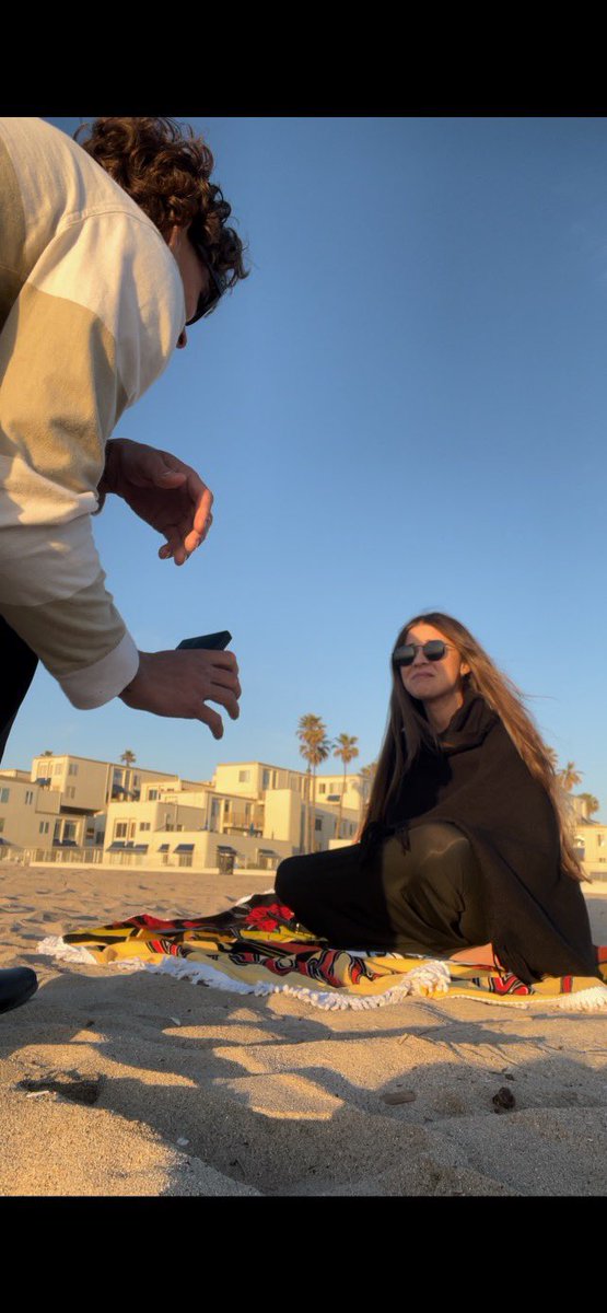 tekwood_'s tweet photo. WE’RE ENGAGED!! ❤️💍 @victoriabongio1 https://t.co/QujGoBso4F