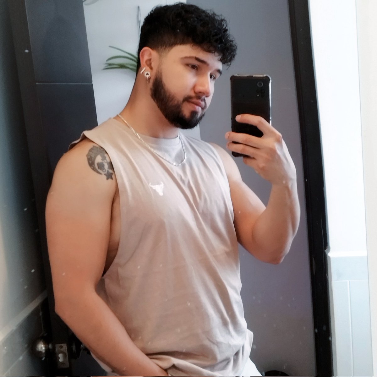 willtuit's tweet photo. #NuevaFotoDePerfil https://t.co/TAwubgR3N7