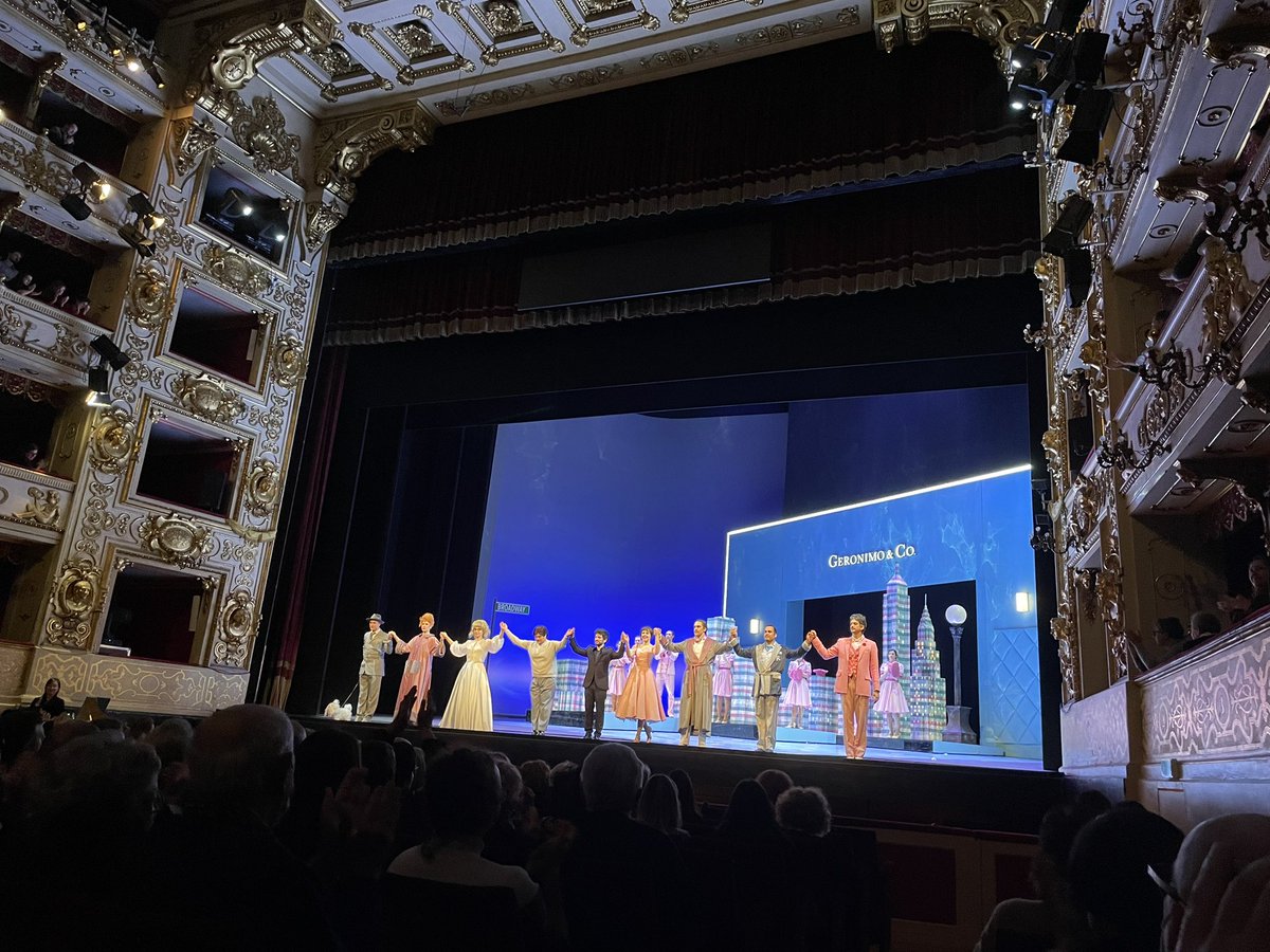 Operatraveller's tweet photo. An uplifting Matriomio segreto @RegioParma with a youthful cast consisting of some voices of promise. It was vividly conducted by Levi and Catalano’s staging was perfect Sunday afternoon escapism https://t.co/fszrwJsNCA