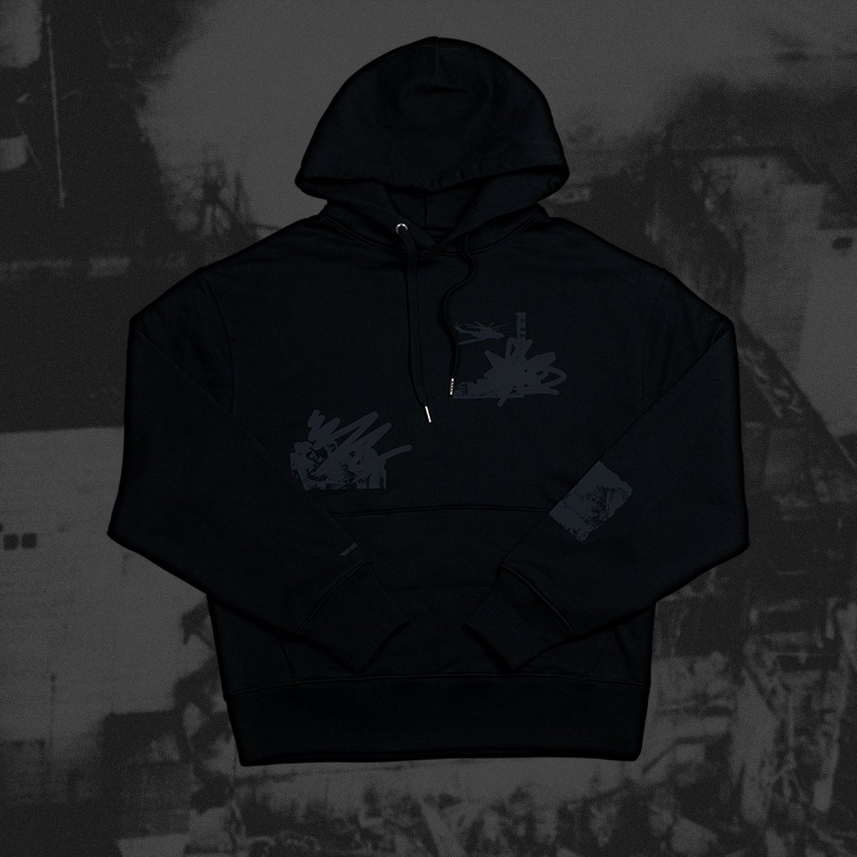 NATSIRT_SC's tweet photo. Hoodie Patchwork Tchernobyl

500gsm 100% cotton bio
Coupe oversize
Impression ton sur ton réalisée dans notre atelier
—
Disponible sur https://t.co/BEjcdaQo4C https://t.co/pI7u7HluyF