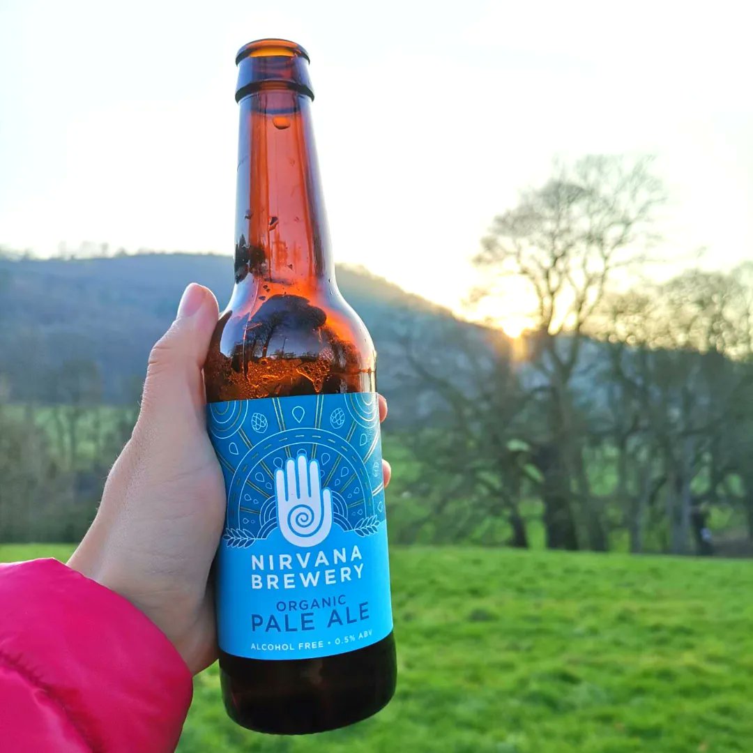 NirvanaBeerCo's tweet photo. Enjoy the beautiful sunset with one of our pale ales π π
Let's celebrate the end of this week together and start the new one on a positive note π» βΊοΈ
#lager #nirvanabeer #londonbrewery #brewery #alcoholfree #alcoholfreelifestyle #noalcohol #beerlover #beer #beerstagram https://t.co/mnoCvA3xJg