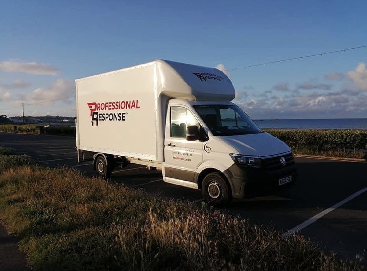 prcouriersltd's tweet photo. A LOVELY SUNDAY OF DELIVERIES COMPLETE ✔️😁🚚

Have you used our services before?

Simply call us to get a competitive quote:
01132383123
01142618484

24/7 365 DAYS A YEAR 🙌🏼

#courier #delivery #logistics #courierservice #shipping #deliveryservice #freight #transport #business https://t.co/mwKke4Hnde