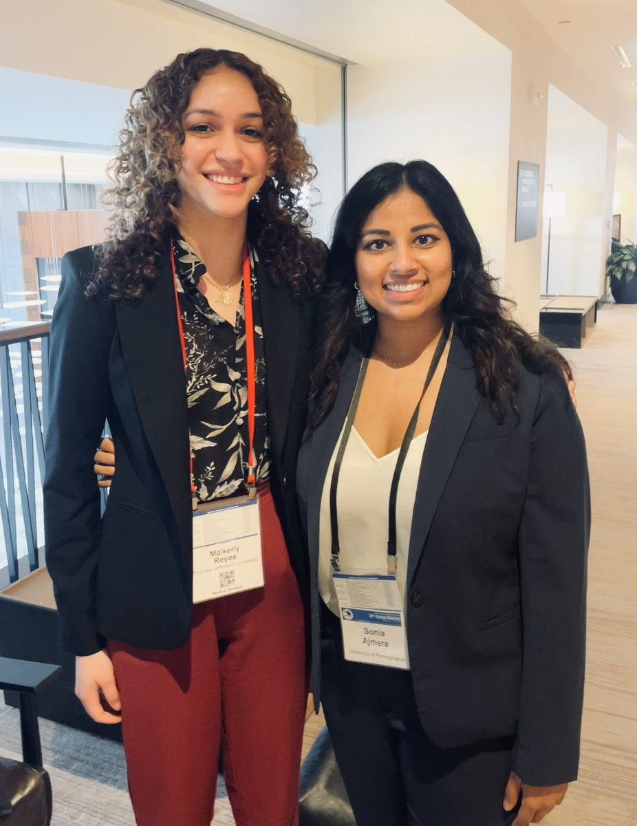 #NASBS2023 highlight — meeting up with one of my @WINSneurosurge1 mentees and rockstar MS3 @MaikerlyR from @TJUHNeurosurg! Keep an eye out for her on the trail this year! #womeninneurosurgery @PennNSG