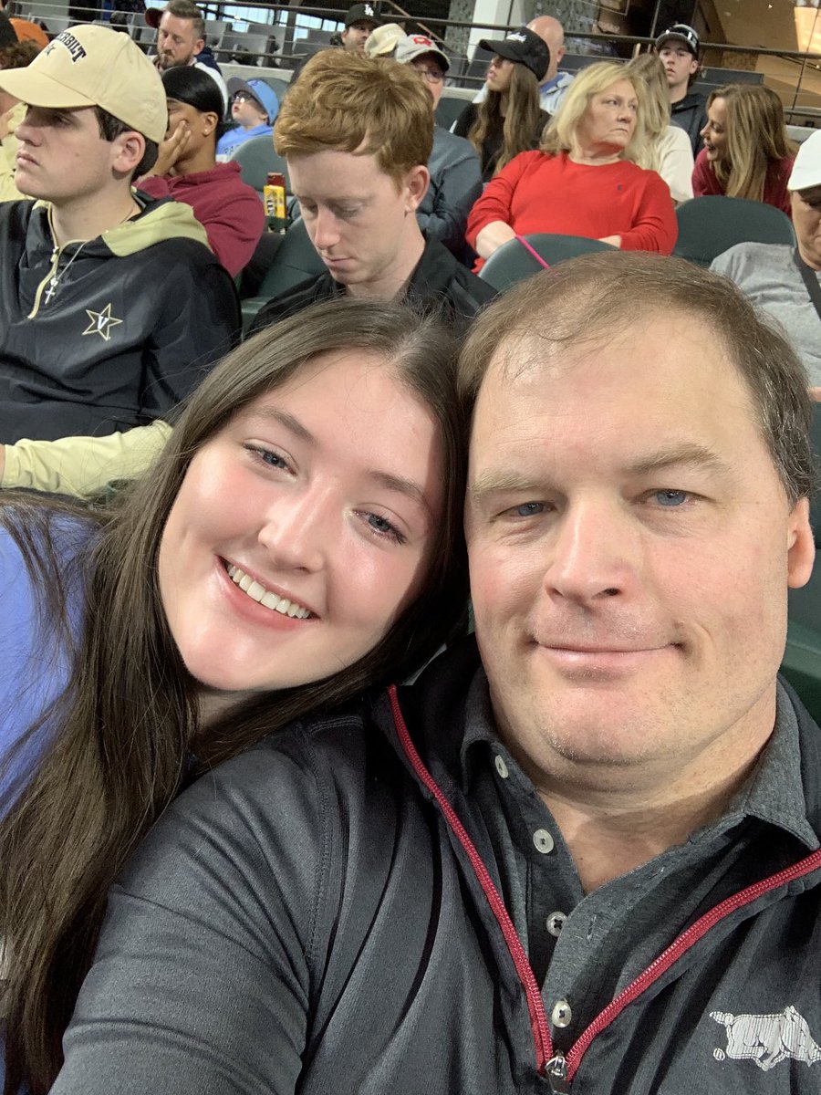 clayp1818's tweet photo. ⁦@GlobeLifeField⁩ https://t.co/YiGmk88mi5
