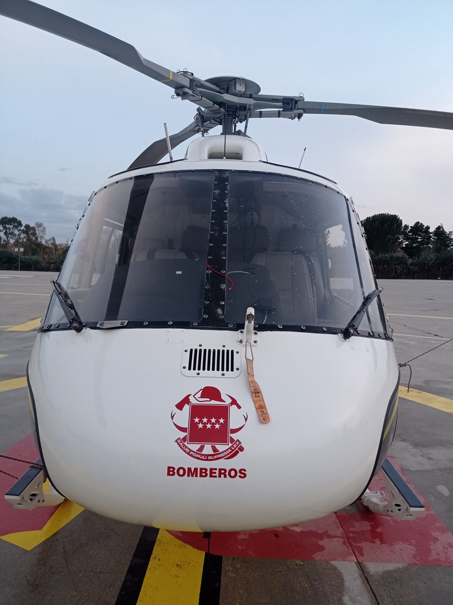 xavi_2901's tweet photo. El nuevo HD.0 EC-NTN sustituyendo al EC-LCD que está en Mallorca para pasar la revisión de 2 años
#LasRozas #HD0 #ASEM https://t.co/PR31WDeASp