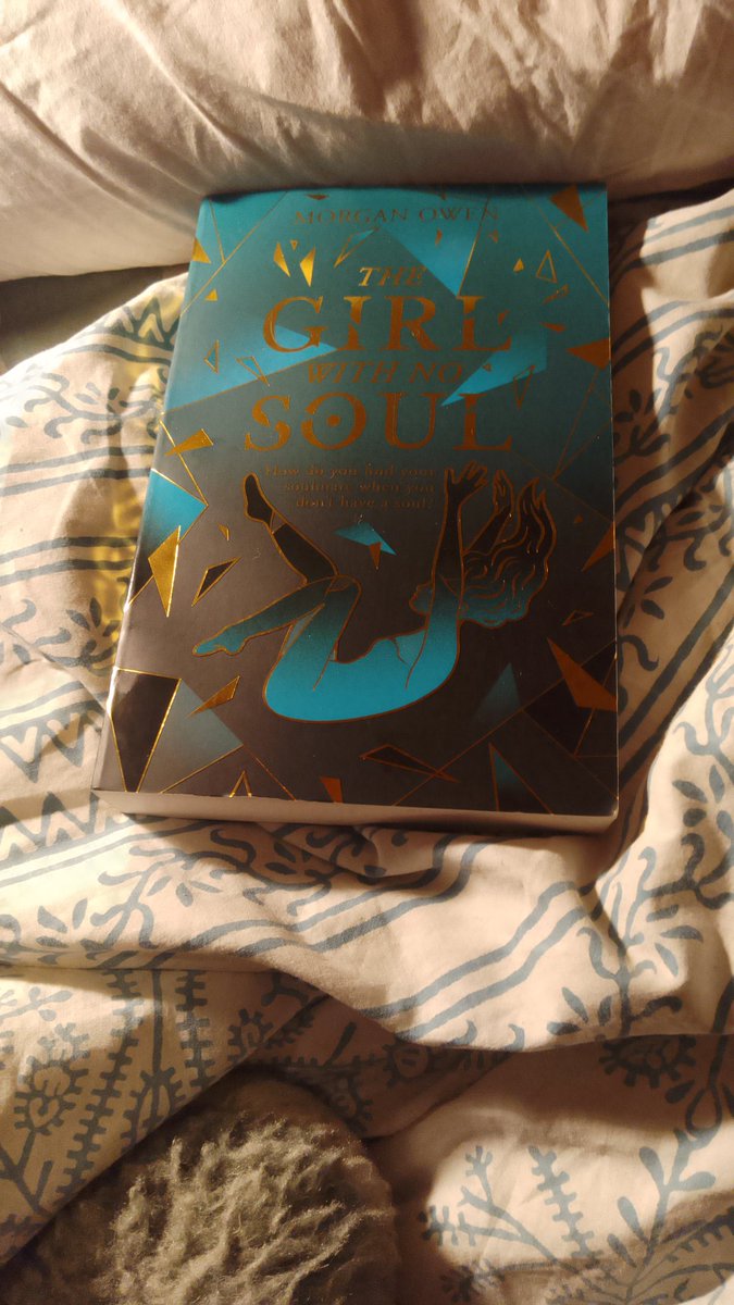 ATaleofJourneys's tweet photo. ✨💖📚🚨#newbookalert🚨📚💖✨
Went into #Cambridge town the other day and if you go into #Heffers you must buy a #book! This looks very good and I'm intrigued to start reading it soon... #TheGirlWithNoSoul https://t.co/sz74LjFDMk