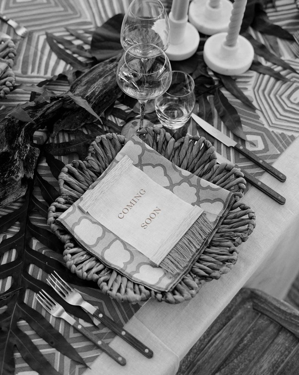 Something big is cooking here. The big announcement is coming tomorrow.  

#thebrando #tetiaroa #frenchpolynesia