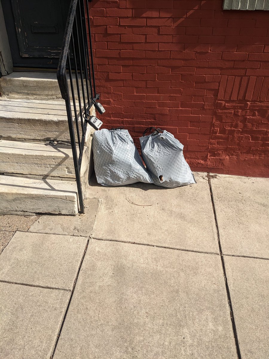 ShaneDenecke's tweet photo. Inspired by @YaFavTrashman, I'm cleaning up my neighborhood. 2 bags of trash off the street today. More to come! https://t.co/ftrfHDGmtk