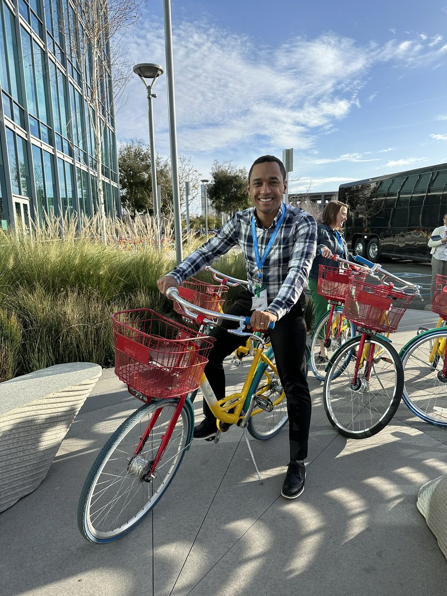 What a week with the #NTOY23 cohort!

Being in California with inspiring teachers from around the nation has been life-changing. 

Thanks for a great week of learning, laughing, and loving education! See you all soon!