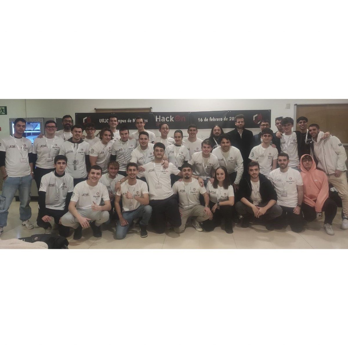 HackOnURJC's tweet image. Por aquí os dejamos un pequeño recap de #HackOn2023. 
Muchas gracias a todos los asistentes y ponentes por hacer este día tan especial.
También a los organizadores y el resto de voluntarios que hicieron de esta edición algo único.
Os esperamos el próximo año en la #HackOn2024🤓