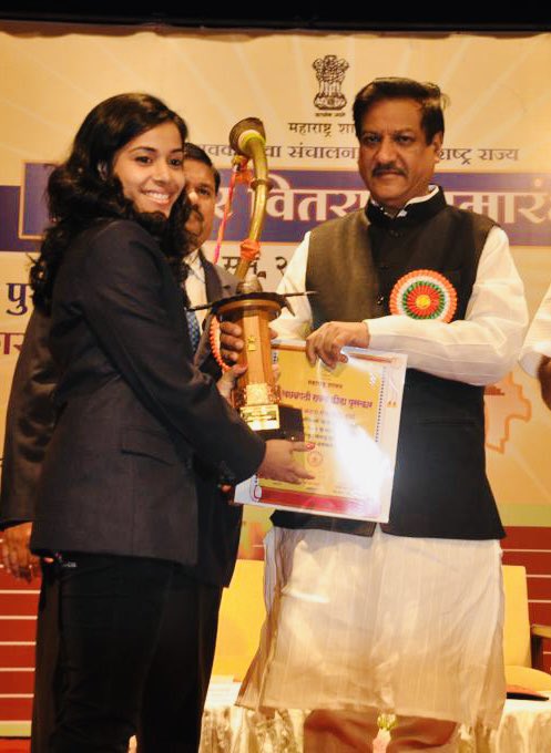 Shiv Chhatrapati Award-A National Sports Award. Highest prestigious sports award honoured annually to the players of Maharashtra.

I received this award for the year 2007-2008

Sharing this memory of my life’s achievement with you all on this auspicious occasion of #shivjayanti