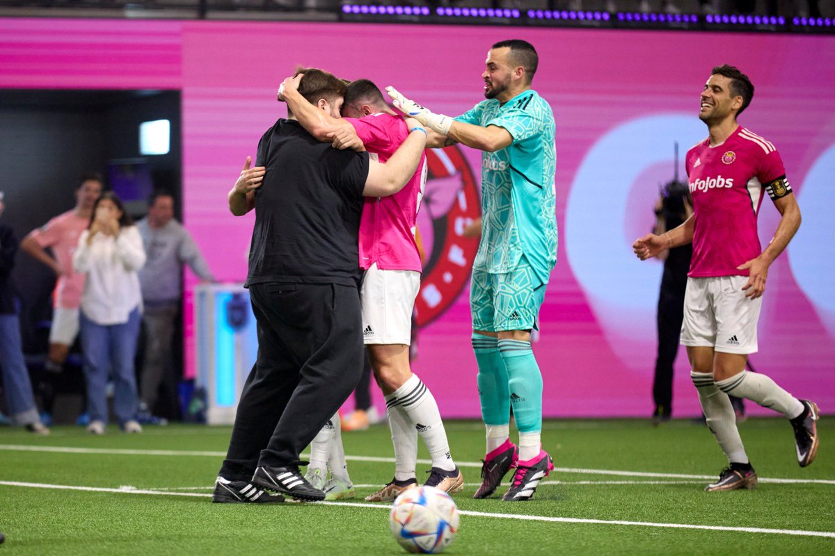 IbaiLlanos's tweet photo. VAMOS CARAJOOOOO https://t.co/O2yveUdWDT