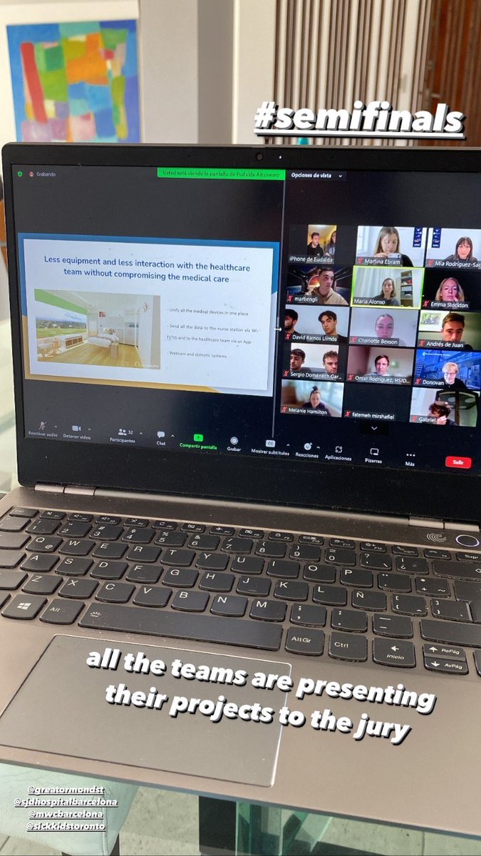 HAPPENING NOW: #SEMIFINALS

All the teams are presenting their projects to the juries 💫