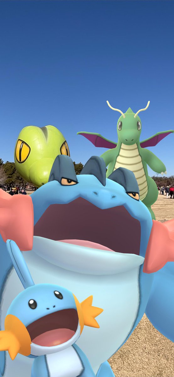 SPDYJ6's tweet photo. #PokemonGOTour living the best life with treecko! 😊AMAZING! https://t.co/LHK7lqP5Pb