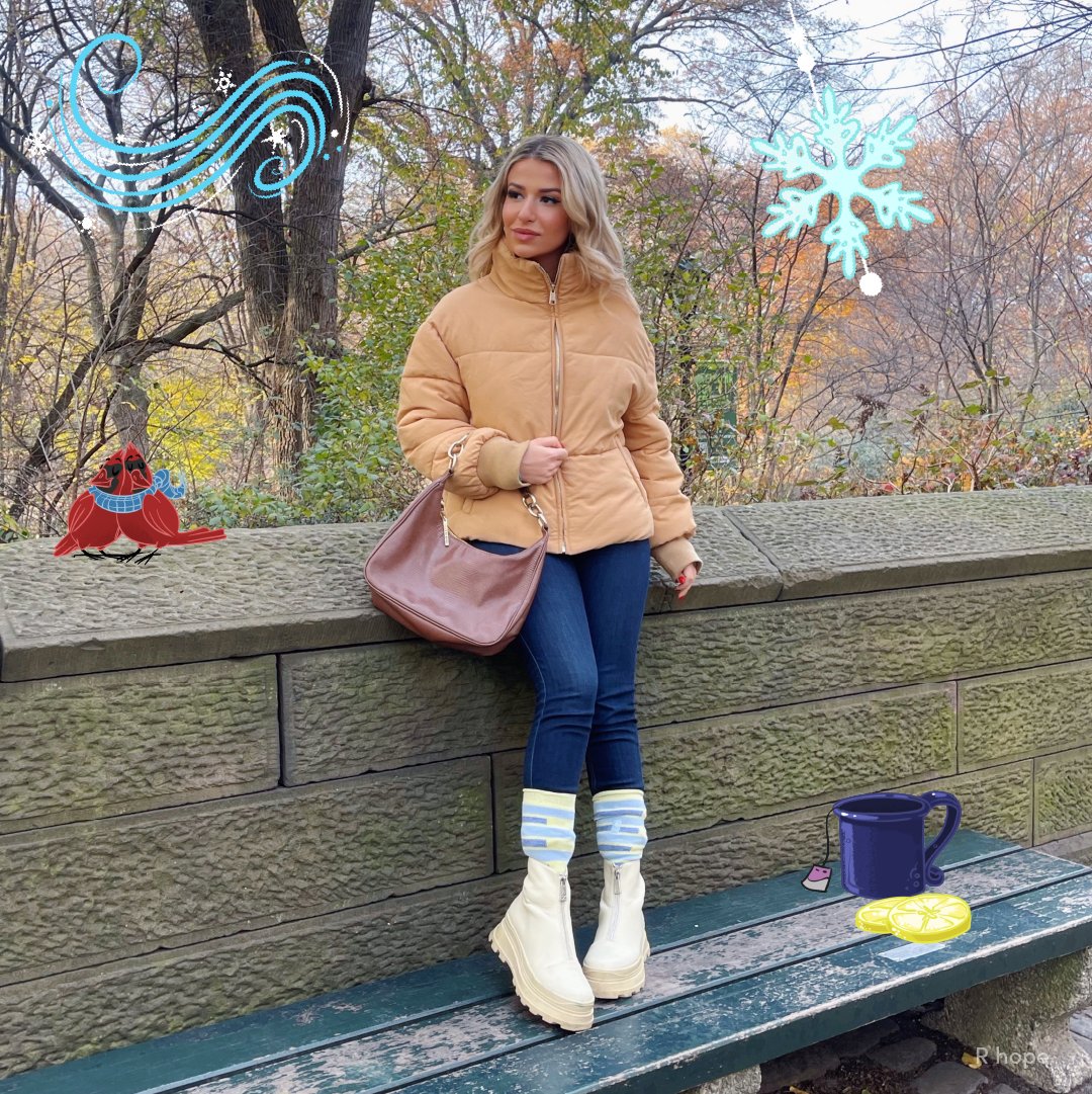 HeatHoldersUSA's tweet image. Who says winter warmth can't be stylish? 

Check out Heat Holders® super-soft and oh-so-warm accessories for stepping out this winter! 🧤 🧣 😁 

heatholders.com/collections/al…

#WarmAndStylish
#StylishWinter
#winterclothes
#WinterAccessories
#MakingLifeWarmer