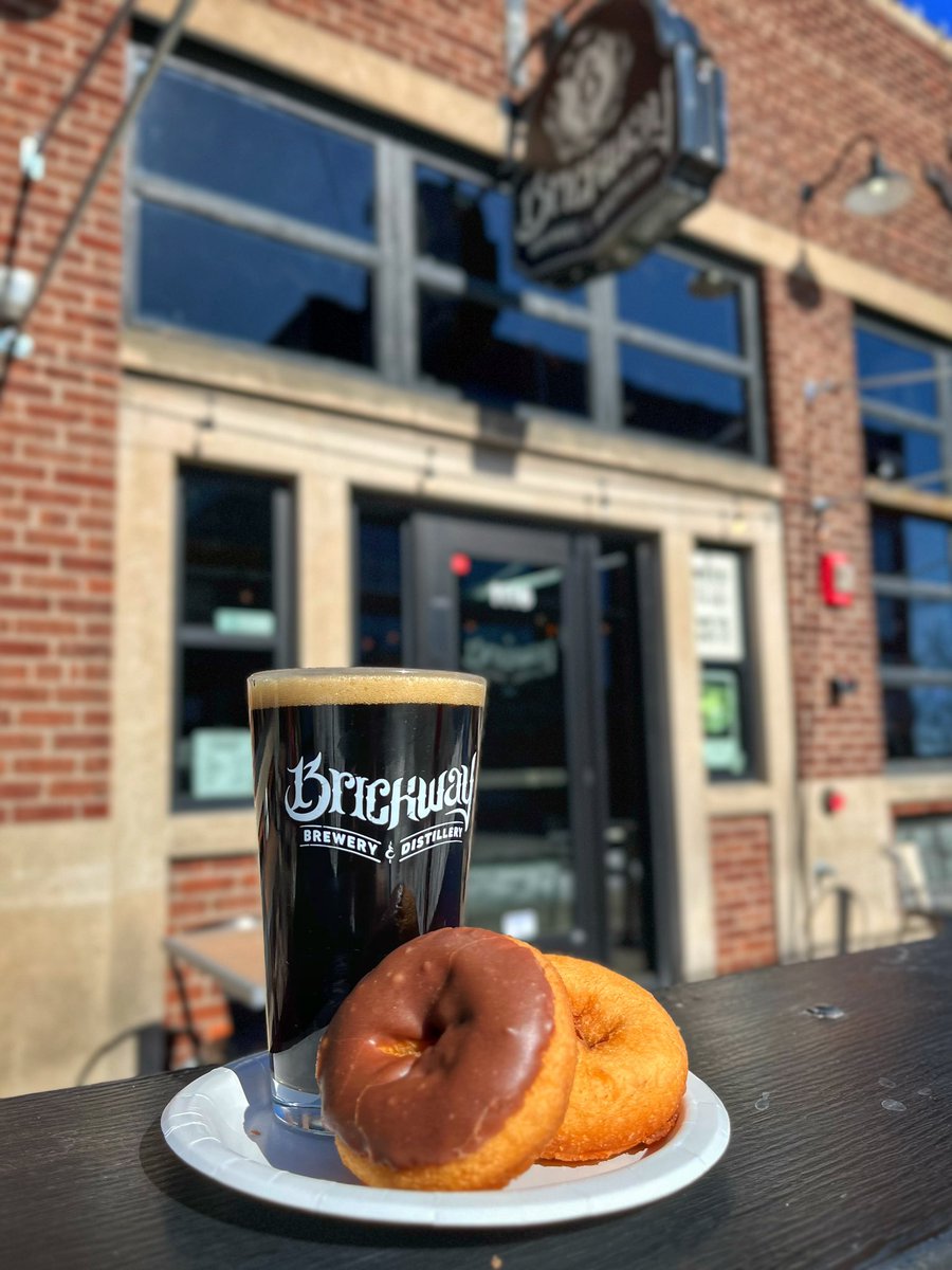 DrinkBrickway's tweet photo. You DONUT want to miss this…see what we did there? Get a free donut today with a purchase of a Coffee Vanilla Stout while supplies last! Coffee and donuts during @OmahaBeerWeek what could be better? 🍻☕️🍩 #OmahaBeerWeek #OBW2023
#DrinkLocal | #DrinkBrickway https://t.co/kbXRO4zE40