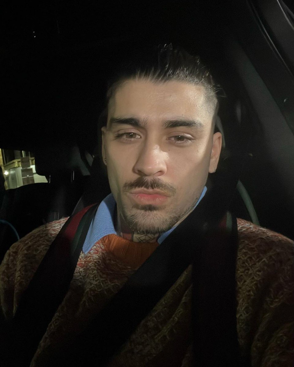 Zayn recentemente via Instagram.