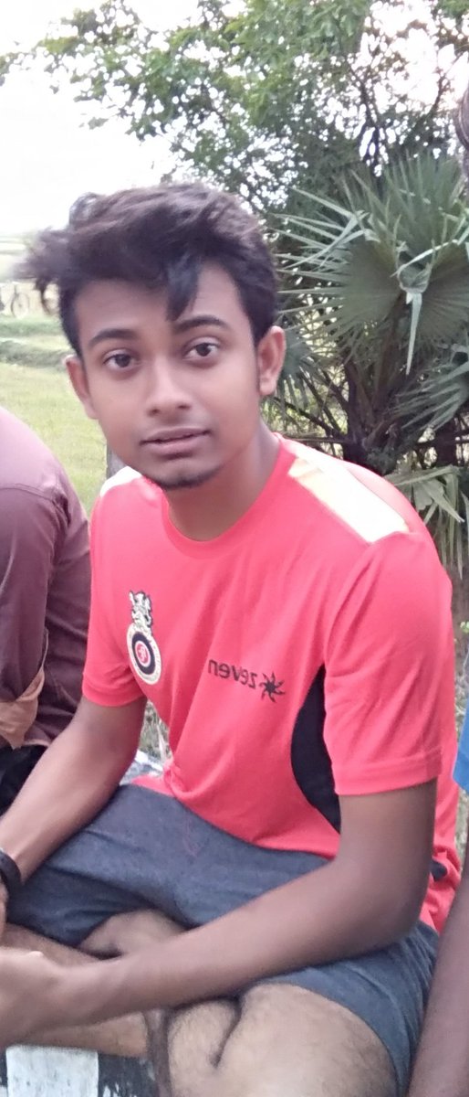 OnlySiddhartha's tweet image. Here's my dress in red 
@LifeAtHGS

#ValentinesDay 
#TeamHGS #LifeAtHGS #HGSYourValentine #HGSIndia #India