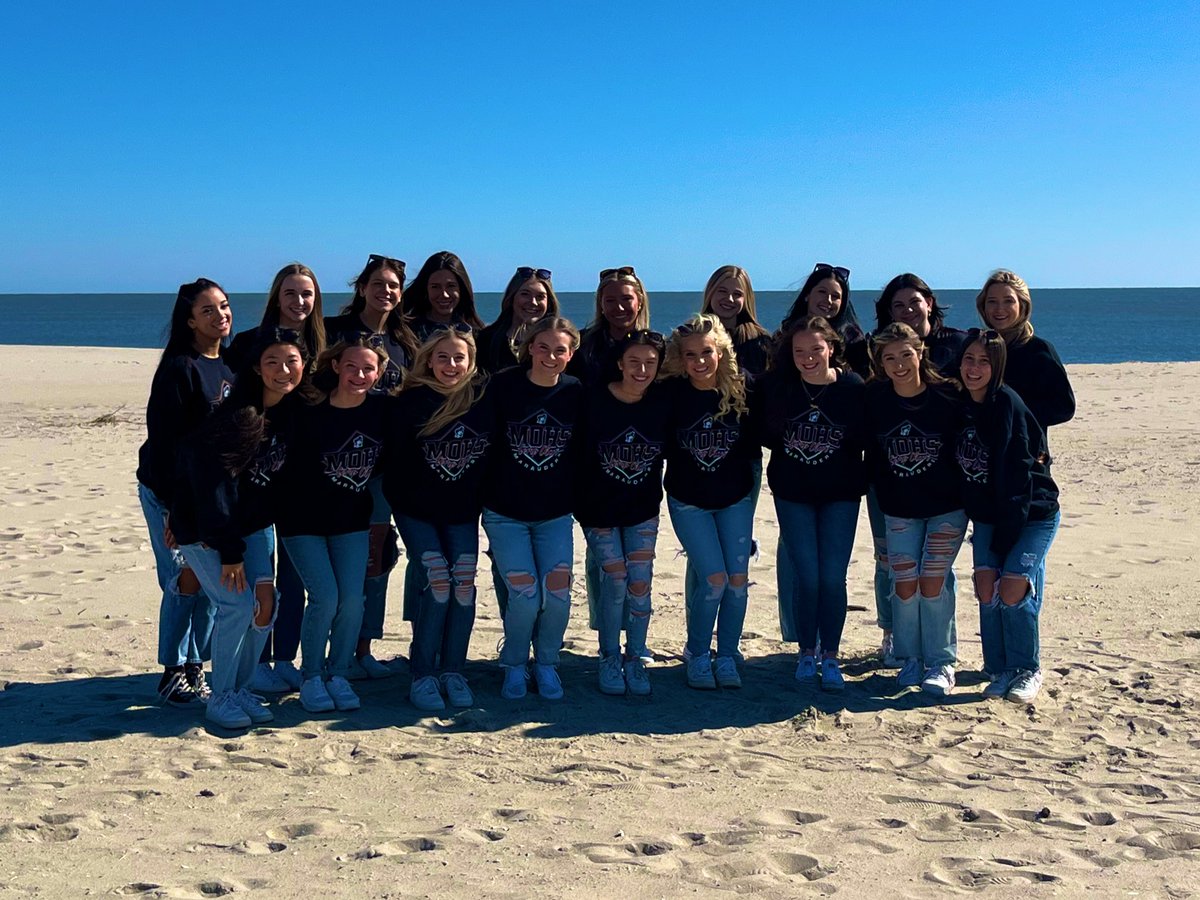 MOHS Cheer tweet media