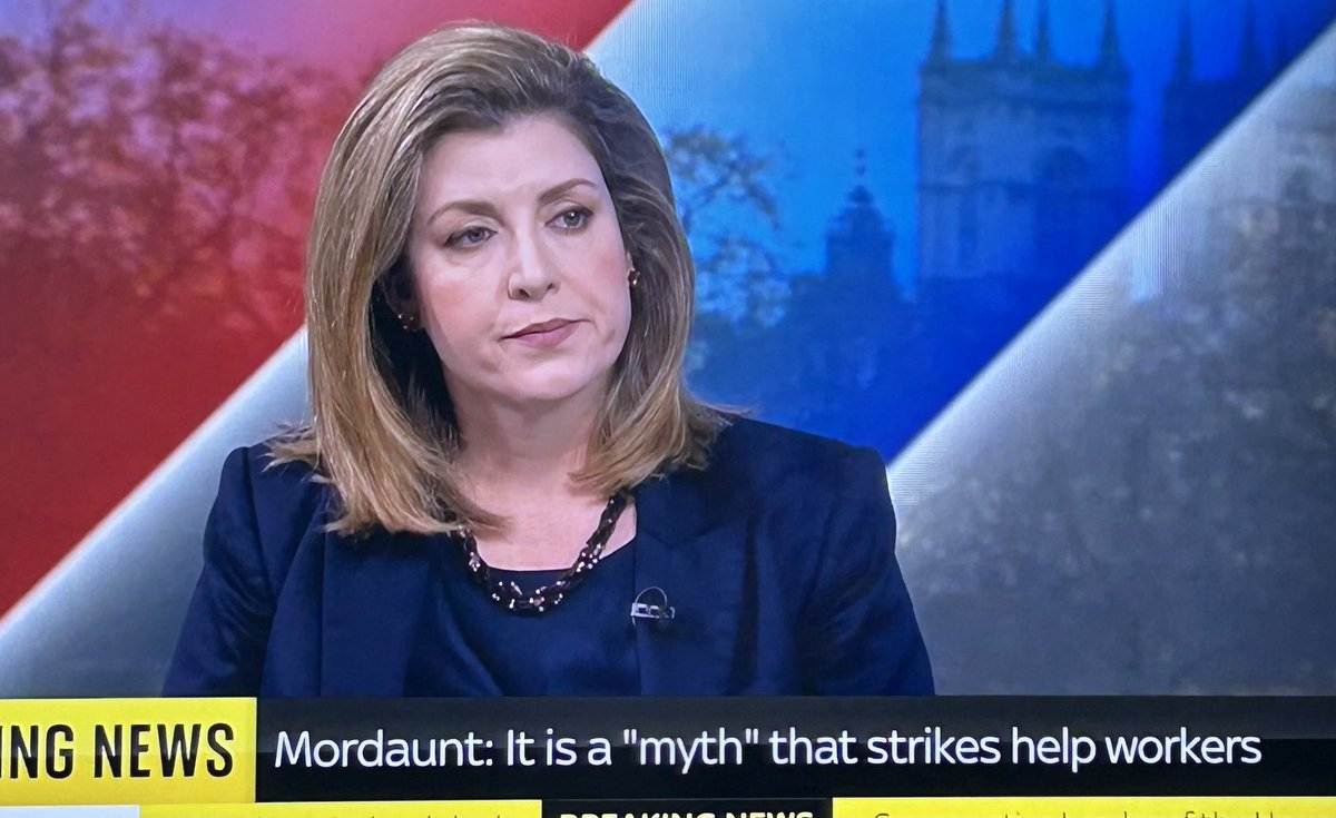 RoseOnTheLeft's tweet image. How do you think we got weekends, maternity leave, equal pay for women or an end to child labour you silly cow?