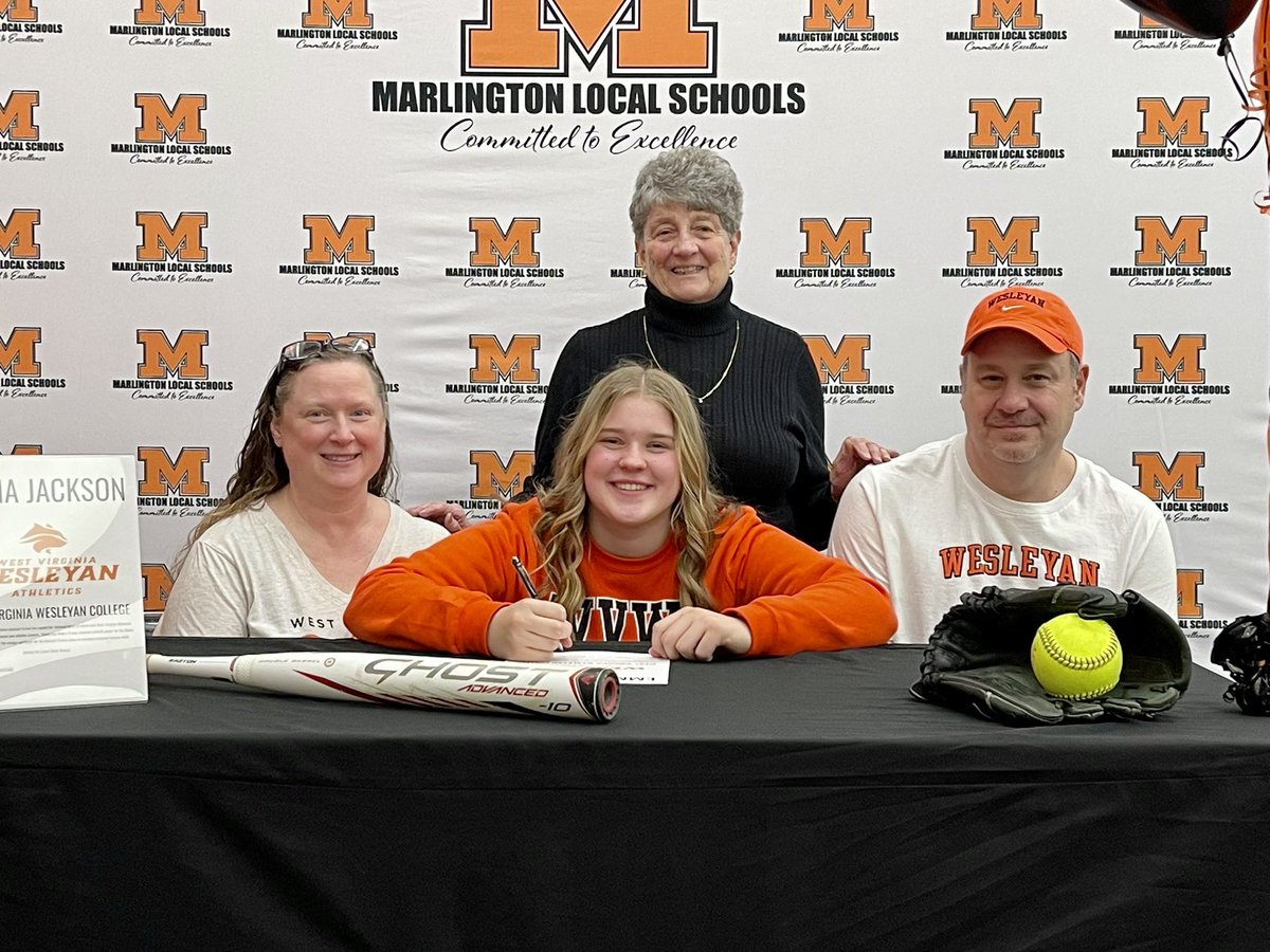 em_jackson20's tweet photo. I am so excited to officially announce my commitment to further my academic and athletic careers at West Virginia Wesleyan College. Thank you to my family, coaches, teammates, and friends that helped me get this opportunity. Very excited for these next 4 years!! Go bobcats🧡🖤 https://t.co/G0qEm5M8Dl