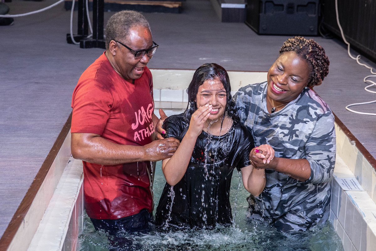 Alive Lincoln Central tweet media