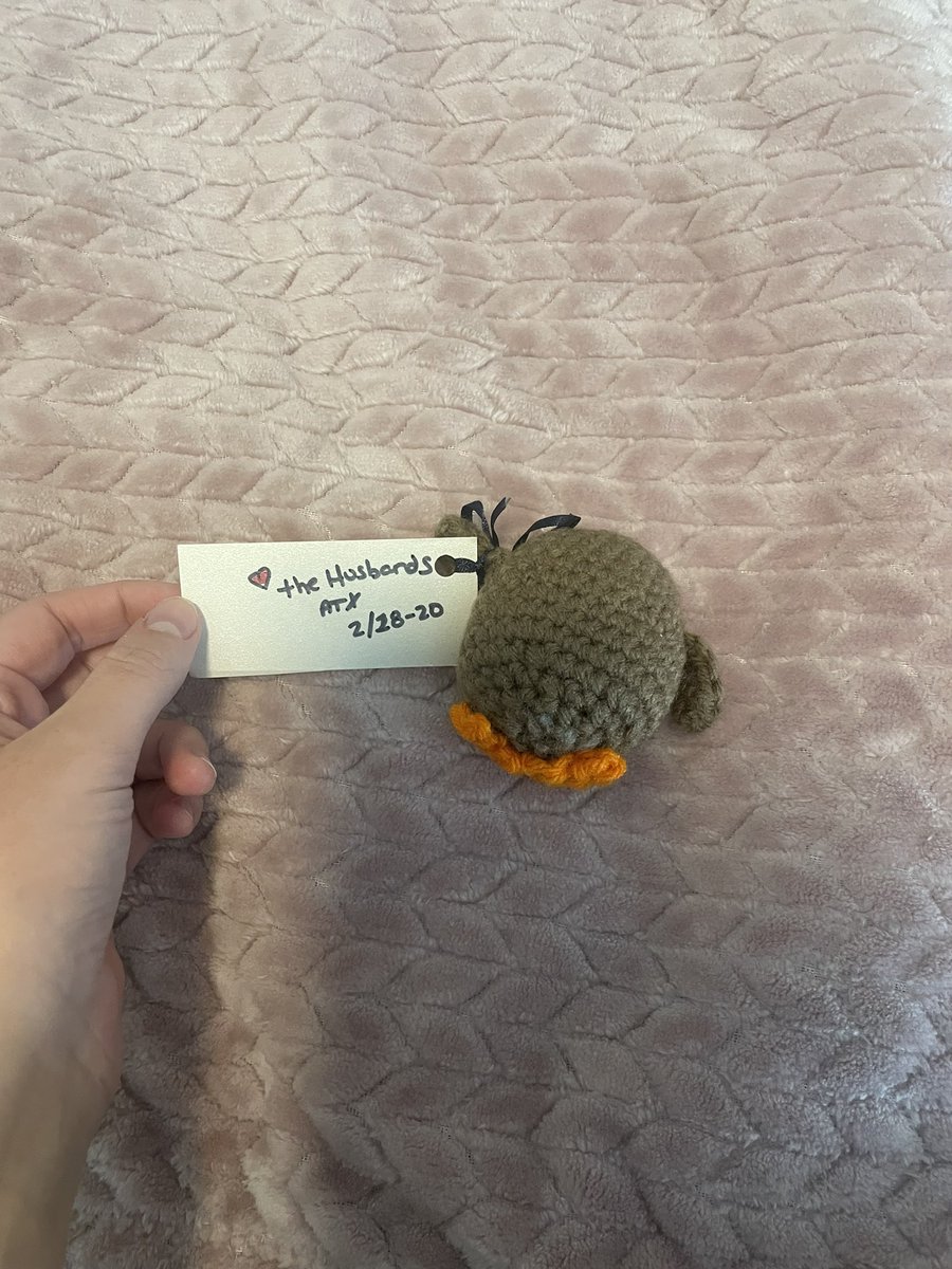 carrollerskates's tweet photo. found / received my first ever porg last night 😭 https://t.co/BwCsMXz7X9