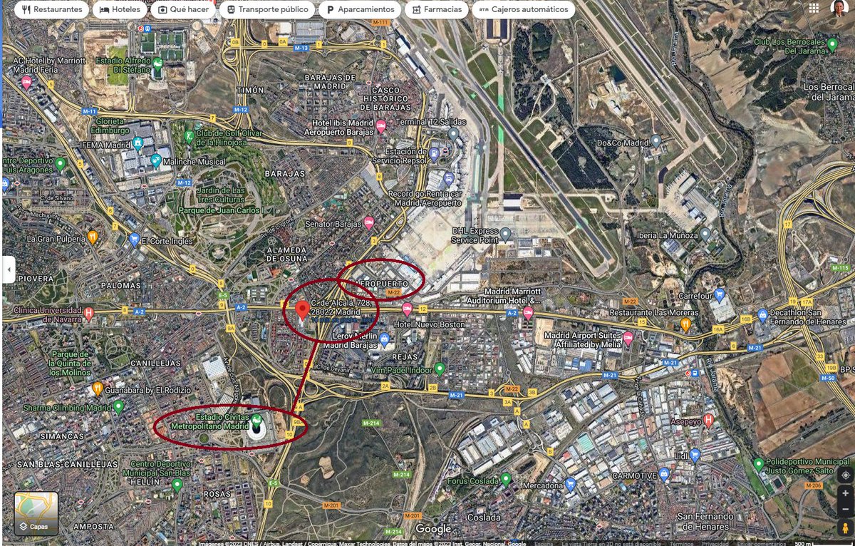 Unos dos kilómetros. Antes no se llamaba Luis Aragones, era la continuación de la calle Alcalá.
