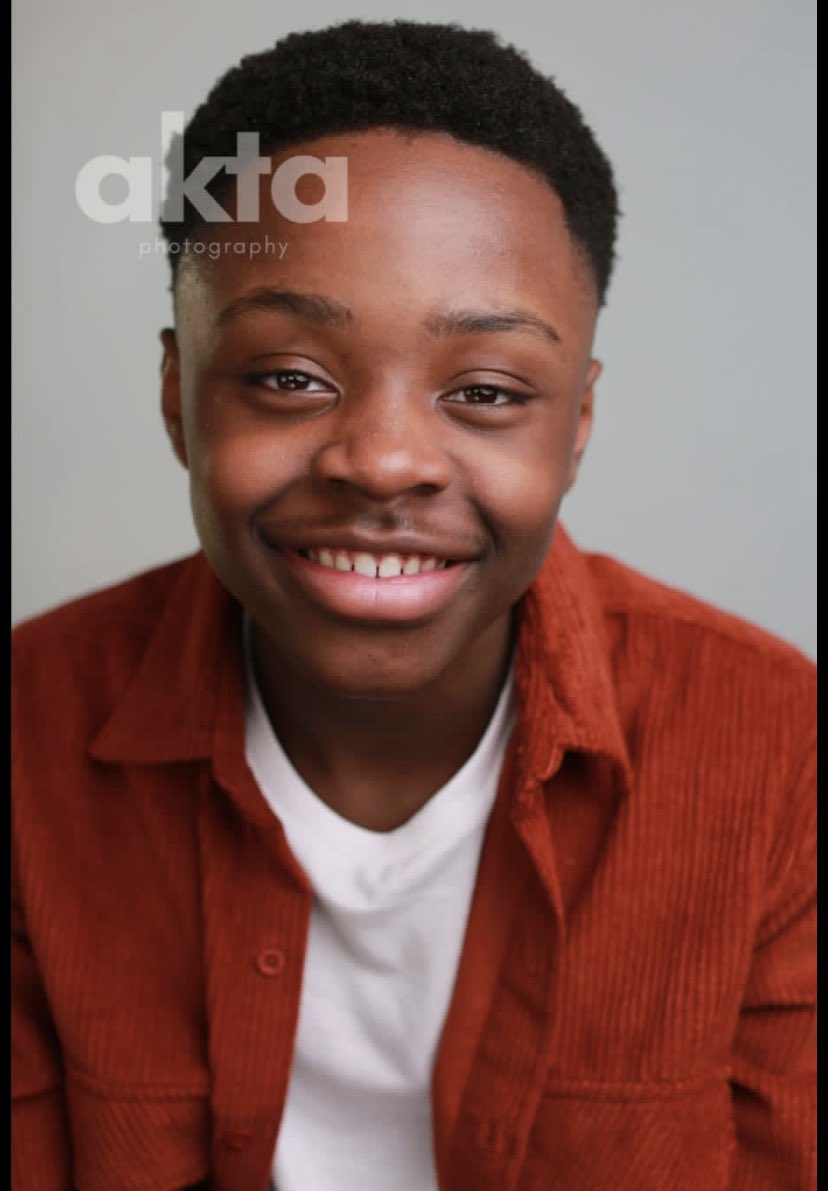 Ok #actor family what do we think for main #Spotlight headshot , smiley or serious? #headshot #actorheadshot #headshotphotographer #Headshots #castingdirector #casting #youngactor #director