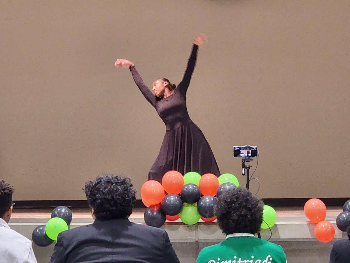 Ulondra McCarty tweet media