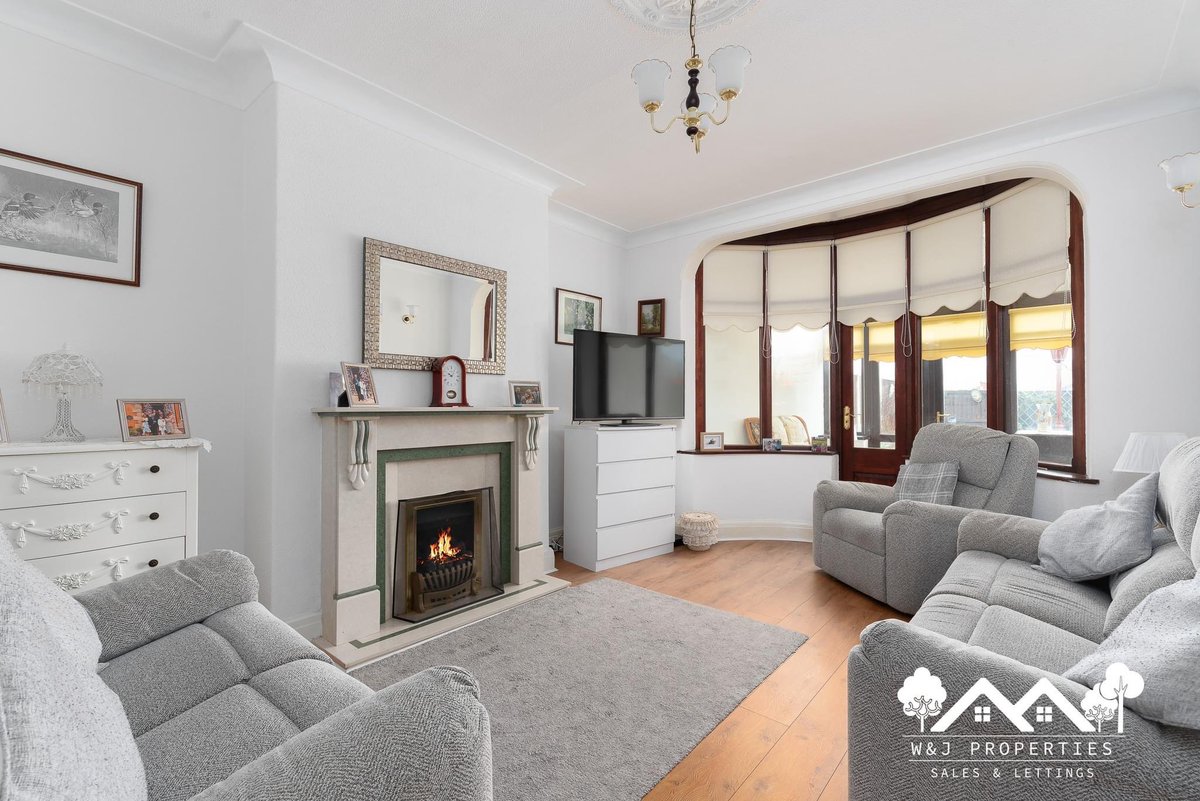 WJ_Properties's tweet photo. W&J Properties is pleased to share with you its latest sneak preview! 🏡
#Sneakpreview #Blackpool #3Bedroom #3Bathrooms #Greatplot #FamilyHome #Garage 🤩 https://t.co/psKZYiRjCm