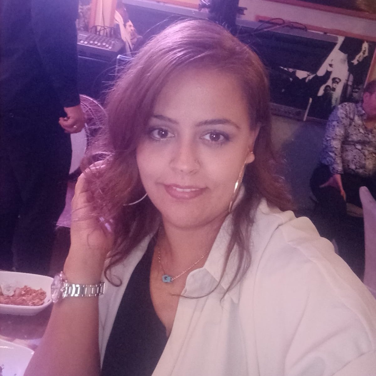 Kendime yakışanı severim. Herkese yapışanı değil.