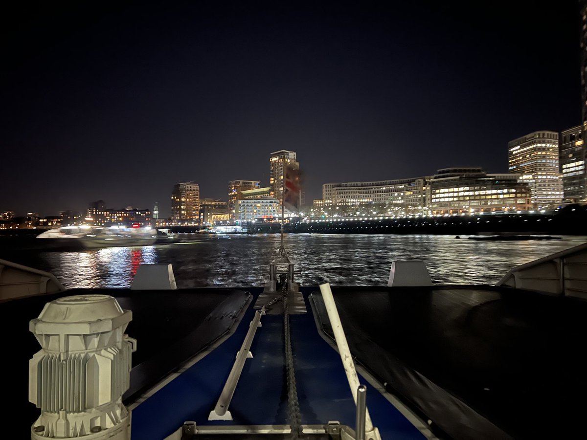 Canary Wharf #riverthames