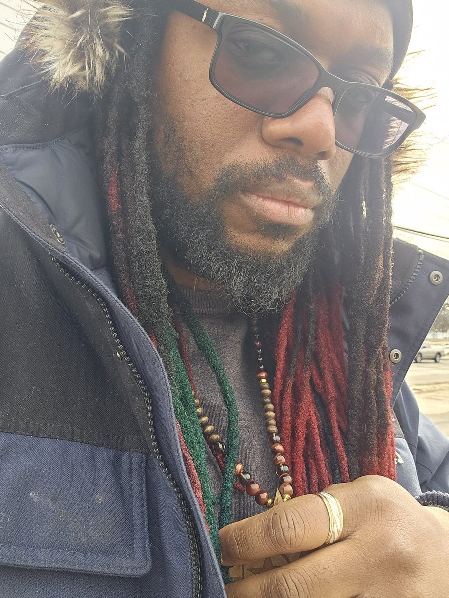 C_K_Anon's tweet photo. I need to rap #StayRAW https://t.co/qGeis6CvKu