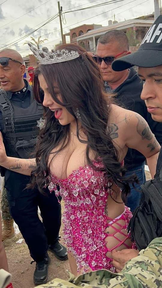 Karely Ruiz Carnaval Guaymas