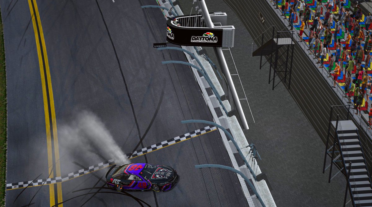 realbrandonbme's tweet photo. Daytona 500 Champions 🏆

#iRacing #SimRacing #eNASCAR #BB48 https://t.co/qgDvRTo6O7
