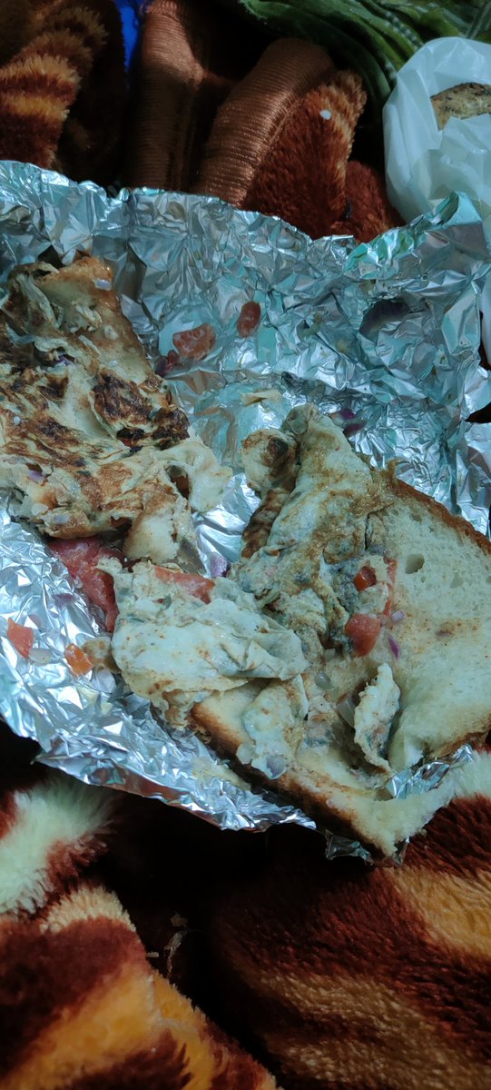 Rajclasses6's tweet image. Too bad quality of food received from swiggy @Swiggy @SwiggyCares @swigg