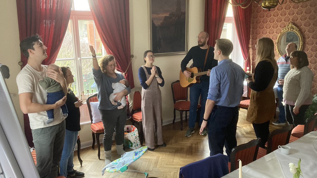 WouterVertegaal's tweet photo. Loved spending a weekend with our team @PlantNijmegen together for some teambuilding. Talking, eating, worshipping, laughing, relaxing and making memories. Laying important foundations and build strong relationships for the years ahead! https://t.co/xwr9u3O96u