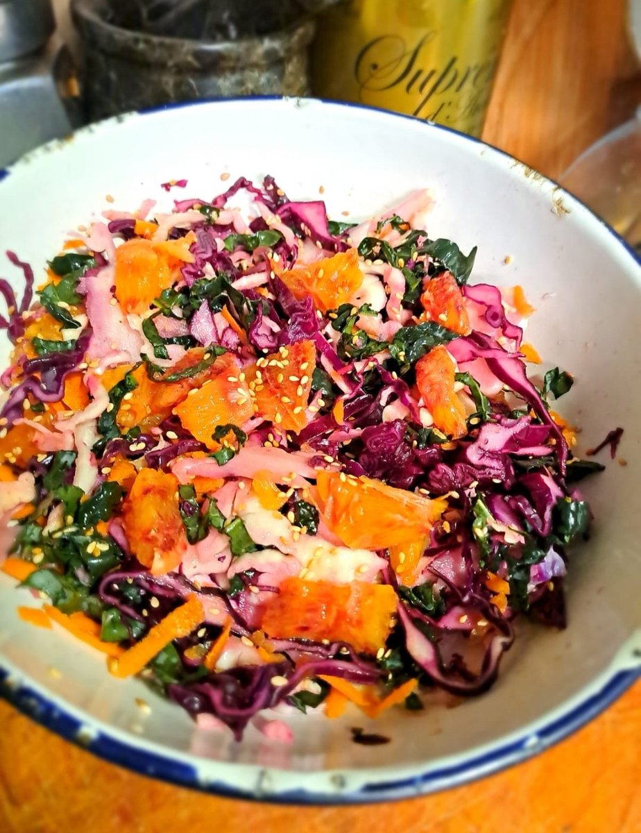 BumblesGG's tweet image. It's time to make a change! #CostOfLivingCrisis #risingfuel #ClimateEmergency #ClimateCrisis #eattheseasons #wintersalads #essex #Brightlingsea #Greengrocers #SmallBusiness #BrexitReality #EnergyCrisis #bloodoranges #cabbages #UK #foodshortagesuk